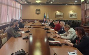 PLA доставя два разрушителя с управляеми ракети на флота в Източно море