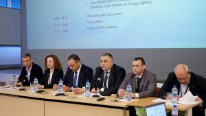 Китай отбелязва скок в броя на студентите, завръщащи се от чужбина през 2024 г