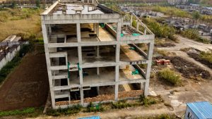 Тъй като китайските провинции намаляват перспективите за приходи, анализатори предупреждават за контрол на дълга