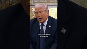 Китай е хванат между Иран и държавите от Персийския залив, докато Техеран нанася удари в Близкия изток